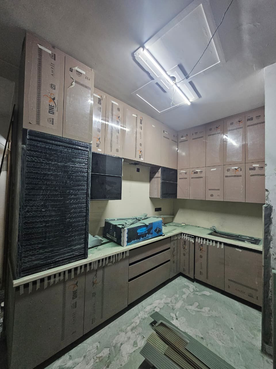 modular kitchen design in laxmi nagar delhi